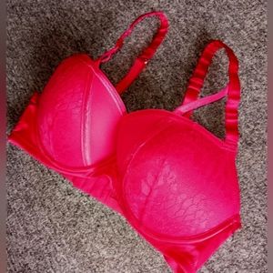 Secret treasures red cutout bra size 36D
